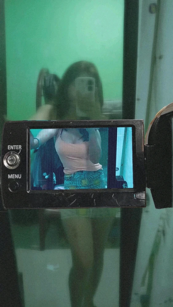Gi-upload ni m ang hulagway