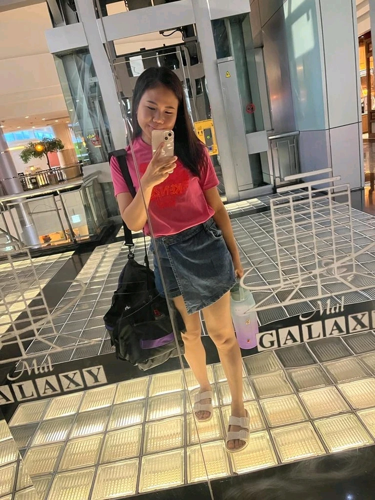 Gambar diunggah oleh Elisabeth