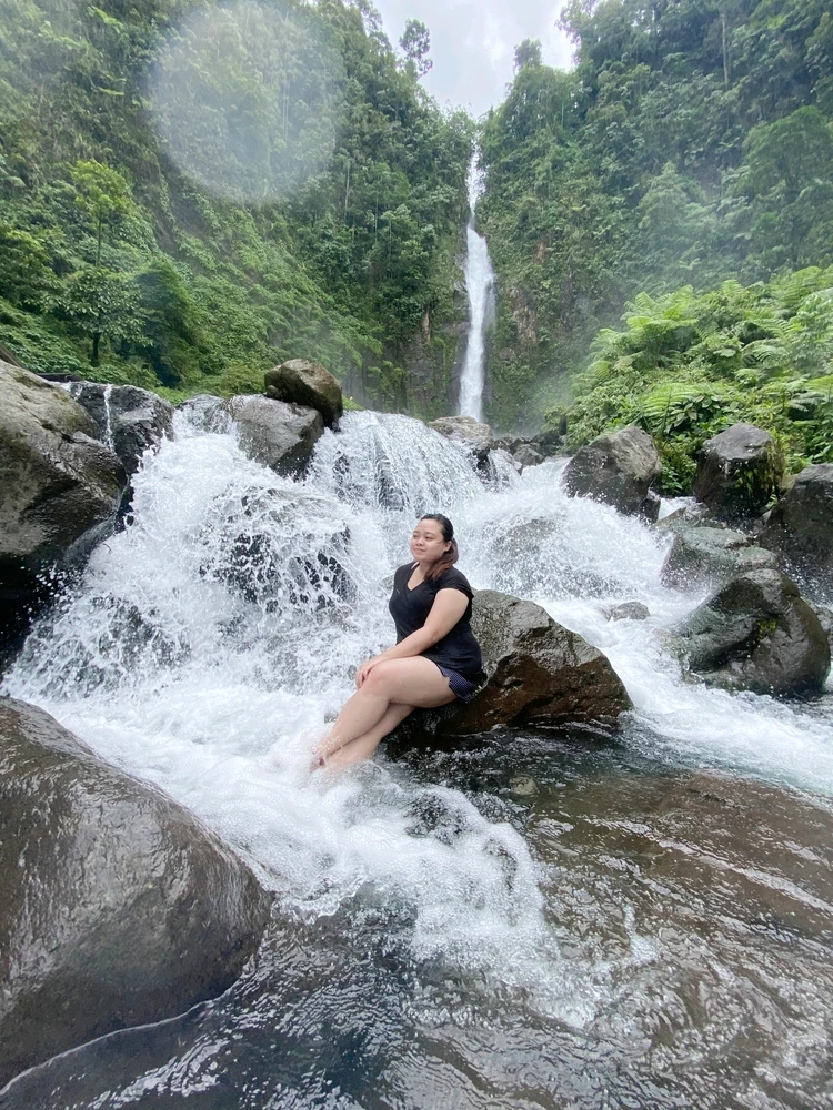 I-upload ni Vinna ang larawan