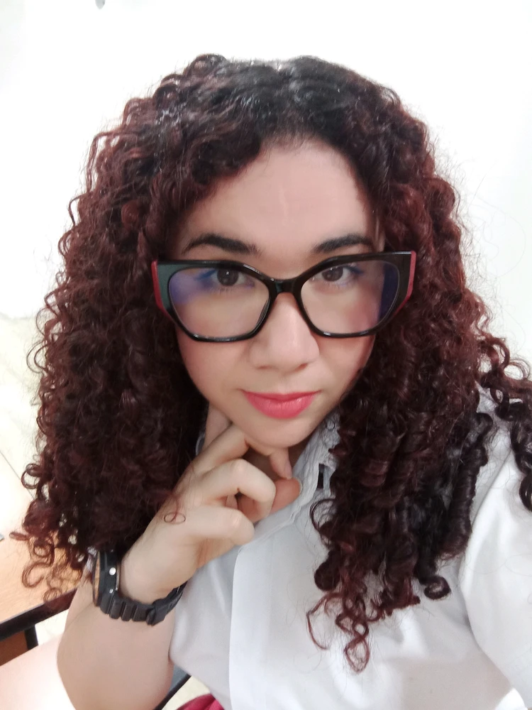 I-upload ni Venus ang larawan