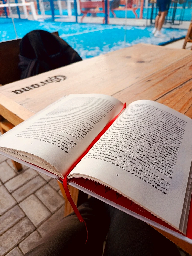 Lectura del libro "El arte de la guerra" de Sun Tsu