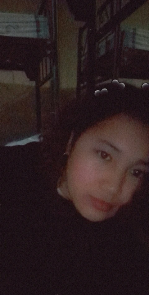 Image uploaded by R O A N