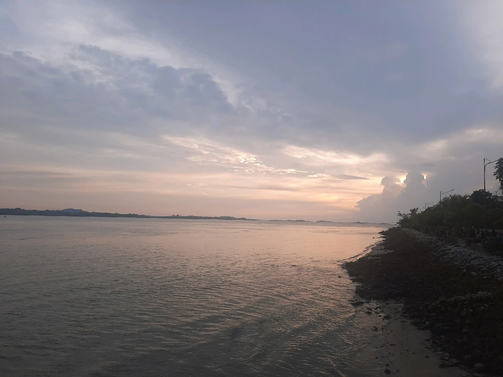 Image uploaded by Santi Lee