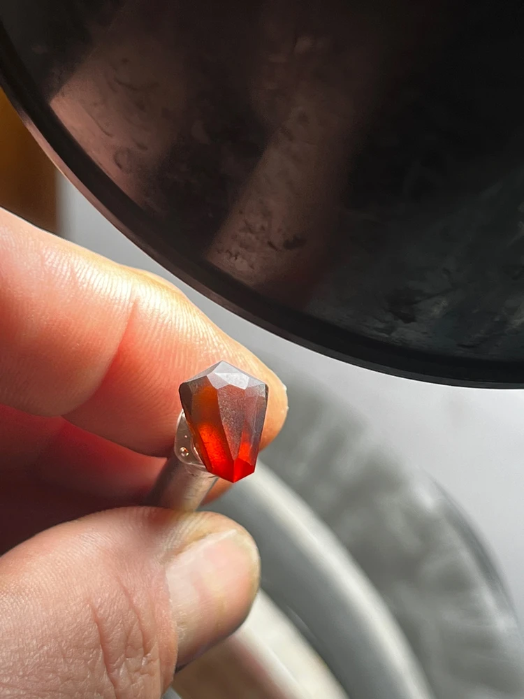 Cutting a zincite crystal