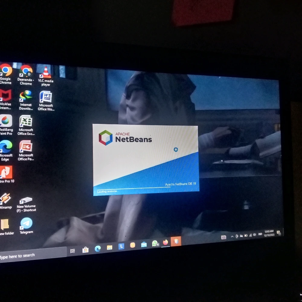 Gambar diunggah oleh Dezz