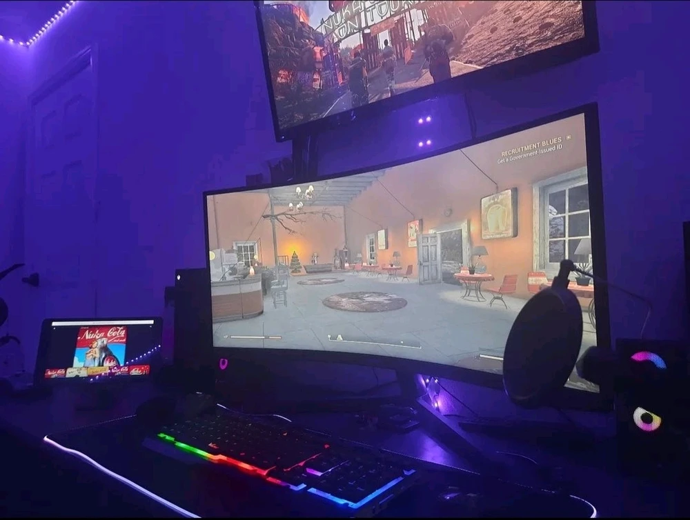 Image uploaded by Luna Raven