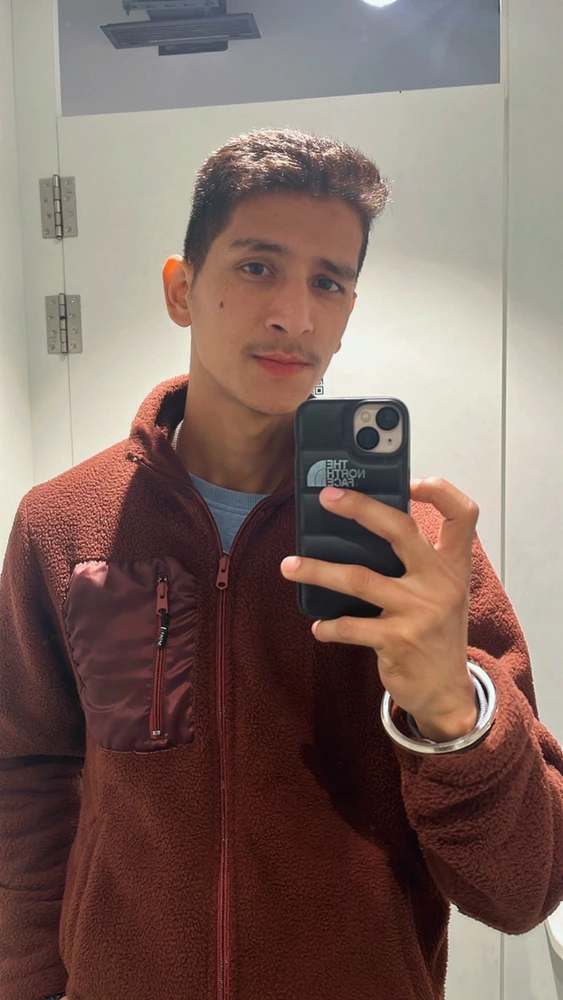Gi-upload ni Gourav ang hulagway