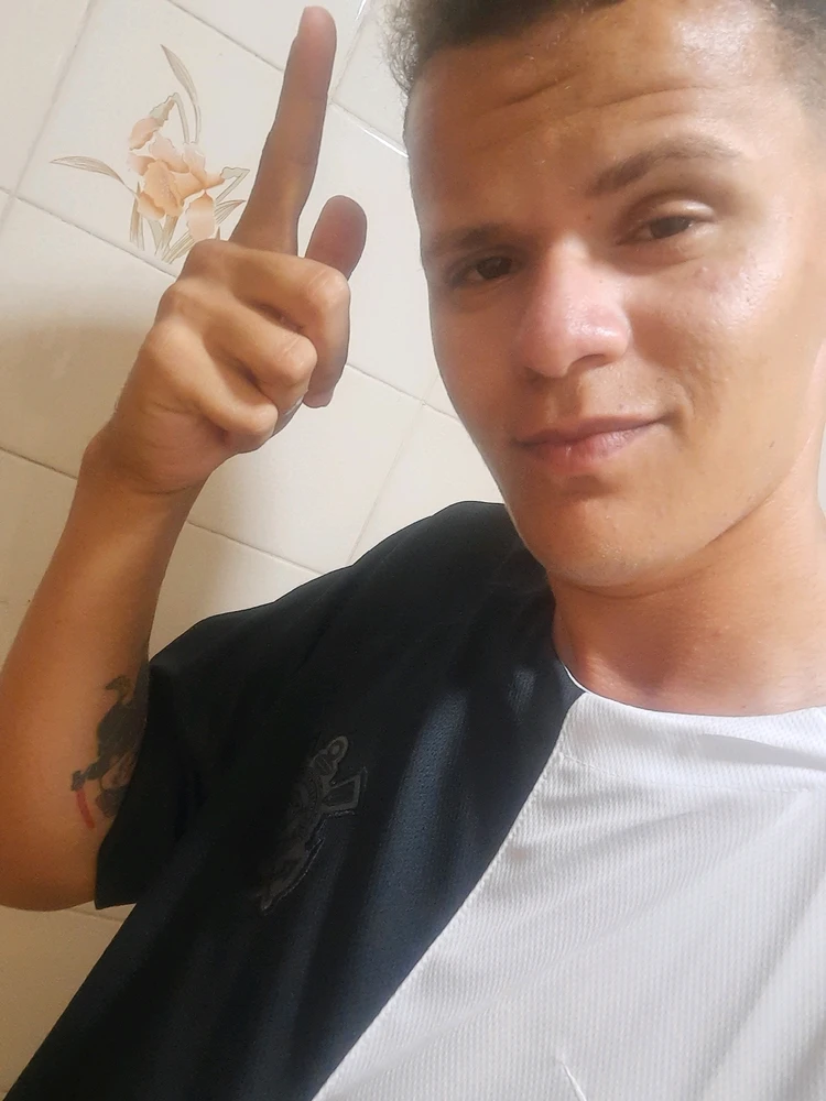 Voltei pra esse app, n sei pq, mas voltei kkk