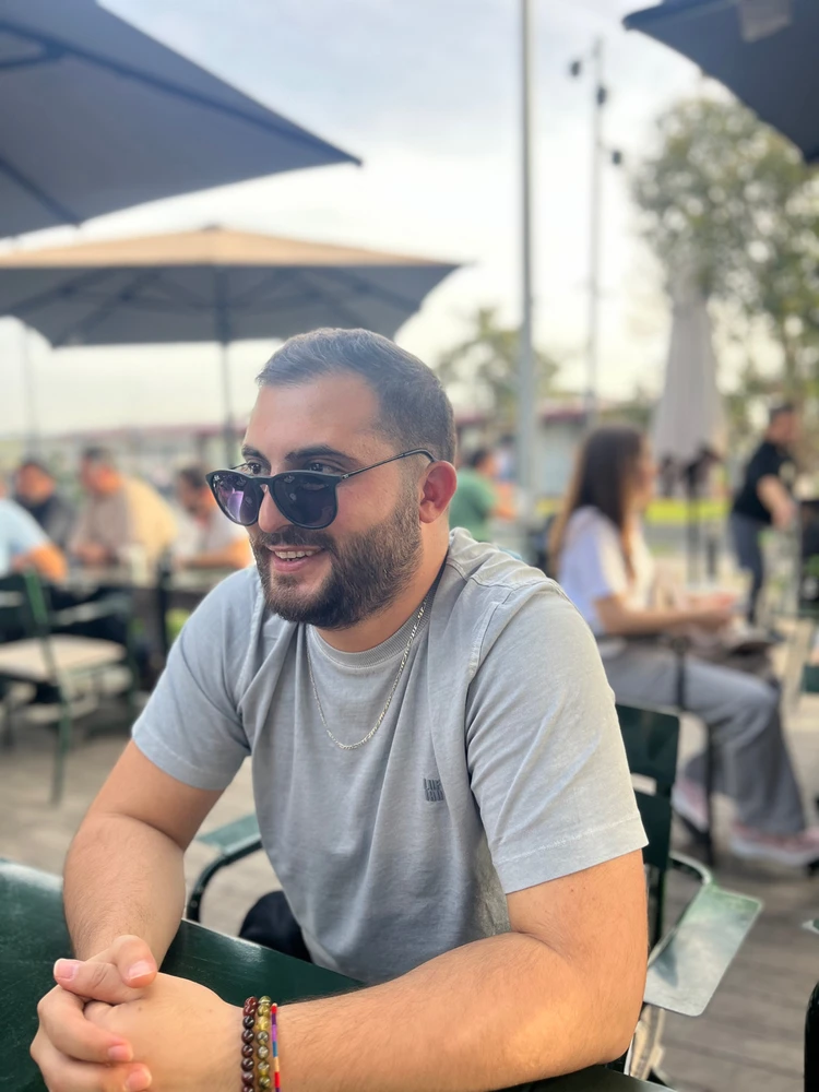 Vedat tarafından yüklenen görsel