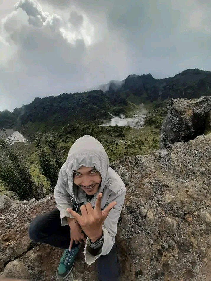 Gambar diunggah oleh Veii