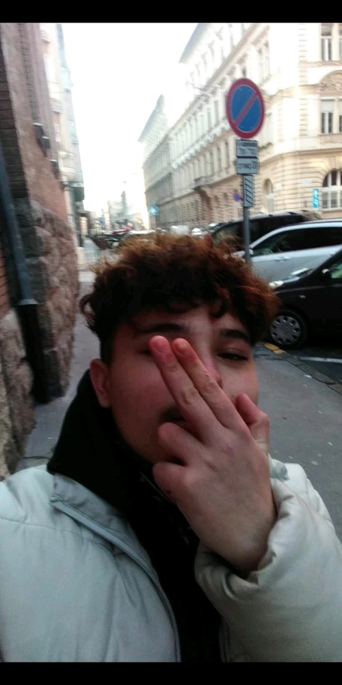 Elliot által feltöltött kép