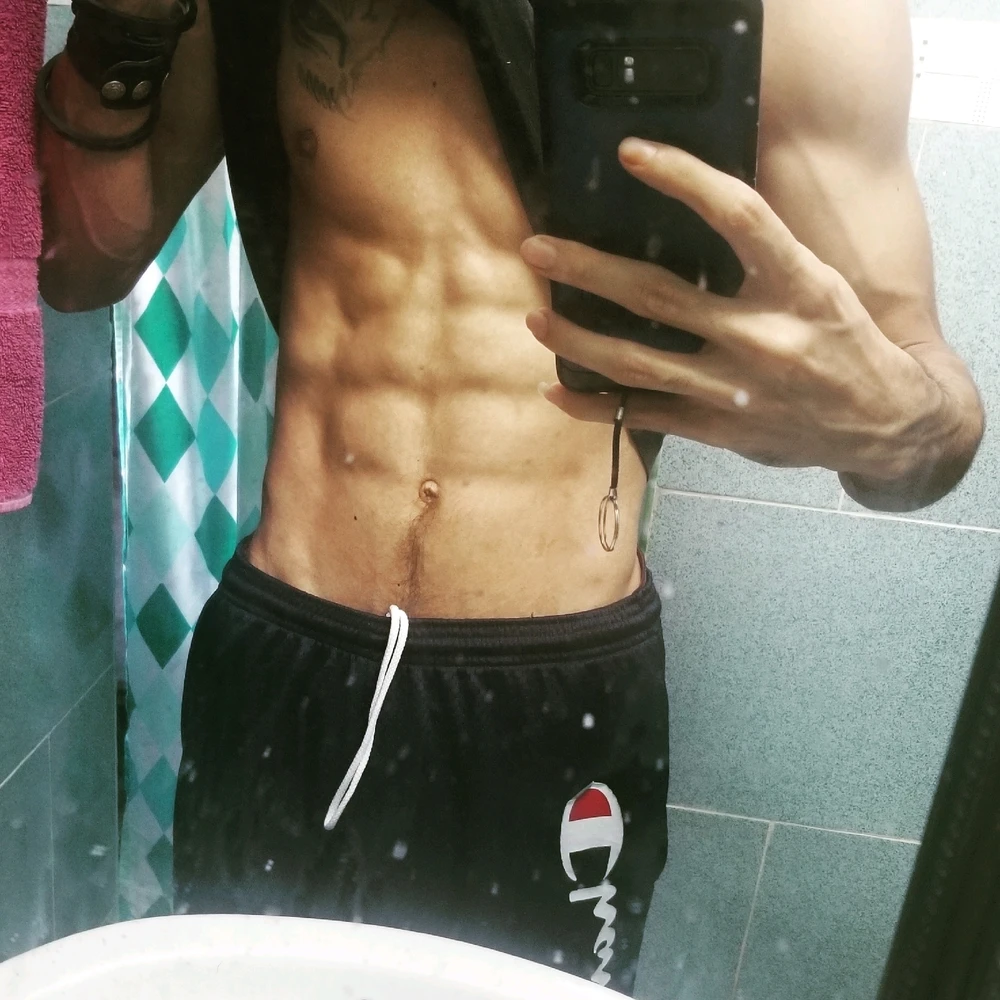 Luzbelがアップロードした画像