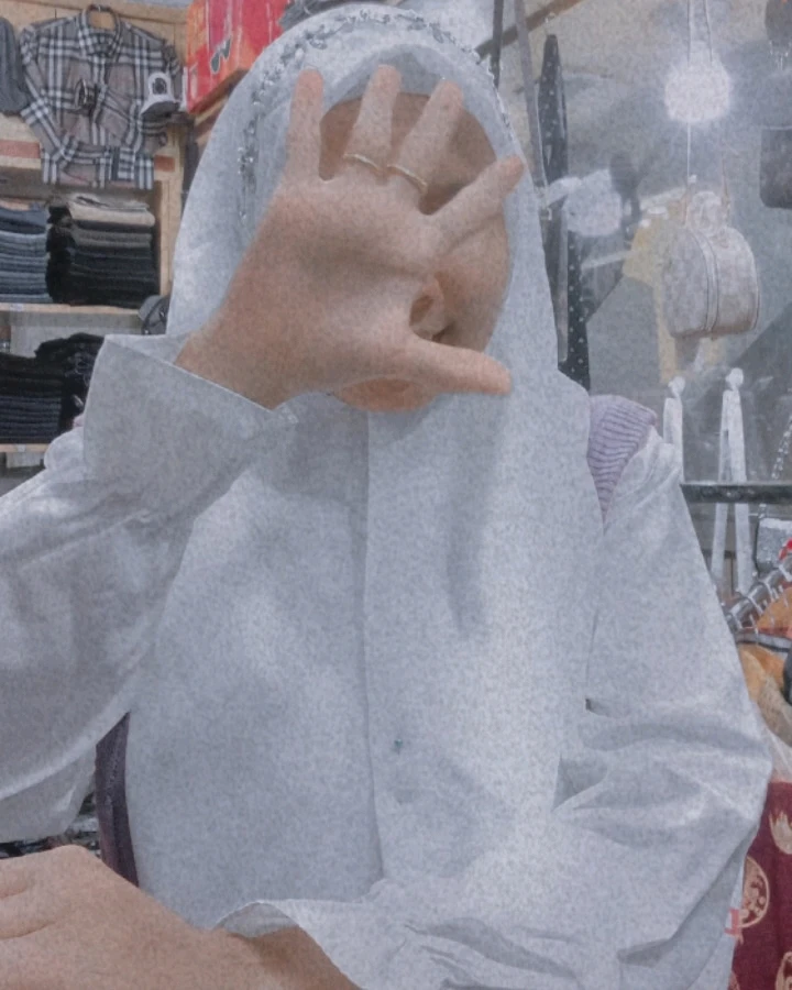 Gambar diunggah oleh Suwita Aulia