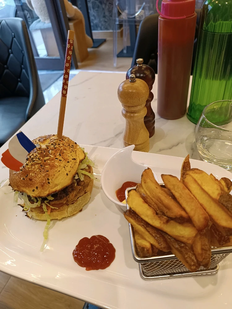 Image uploaded by Jean