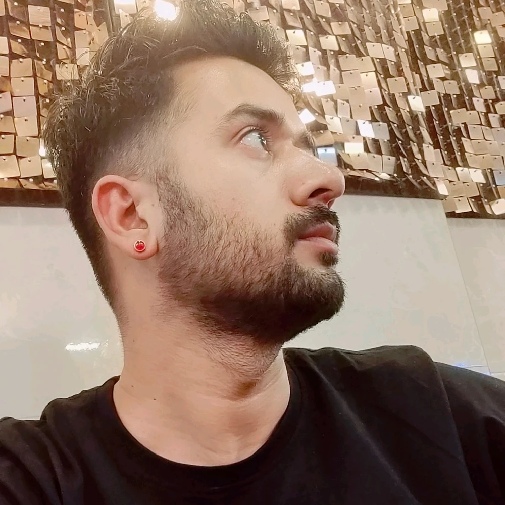 Duab xa los ntawm Shubham singh