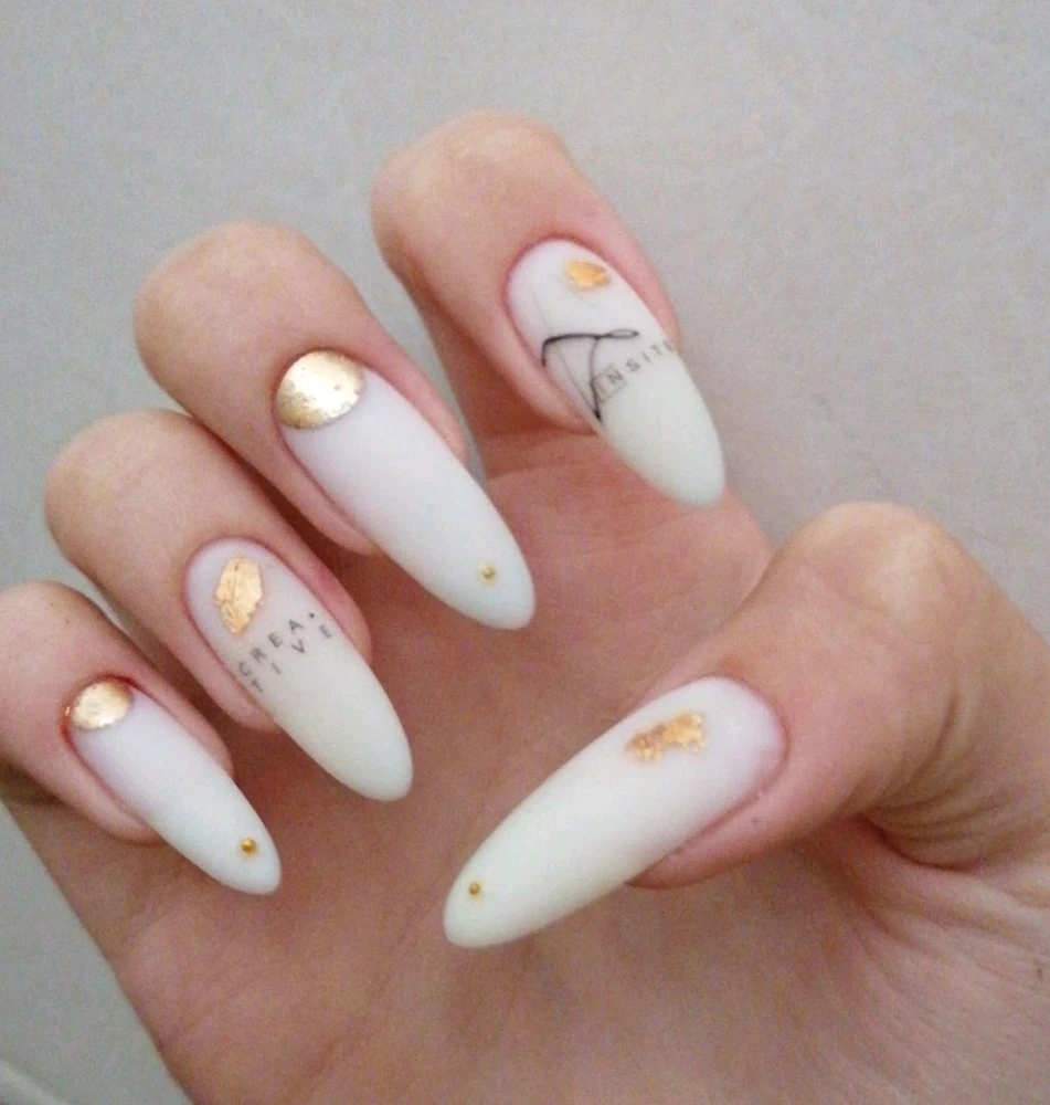 Фото загрузил Алиса