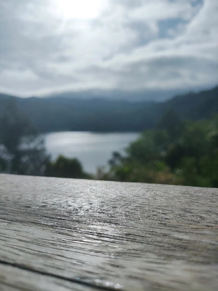 Gambar diunggah oleh Jomzsk