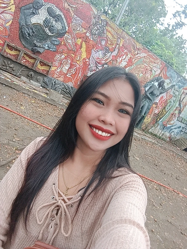 Gi-upload ni Weabu ang hulagway