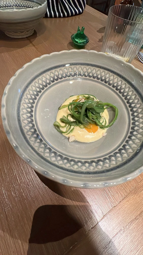 Ejotes con huevo y almendra