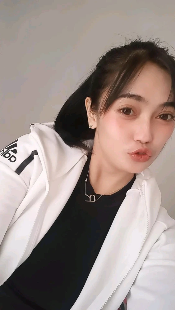 Gambar diunggah oleh Ratu_wangi