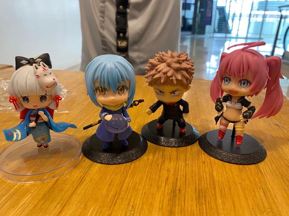 I-upload ni Gabrielle Mae ang larawan