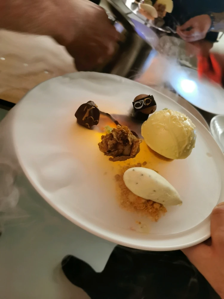 រូបភាពបង្ហោះដោយ Mick
