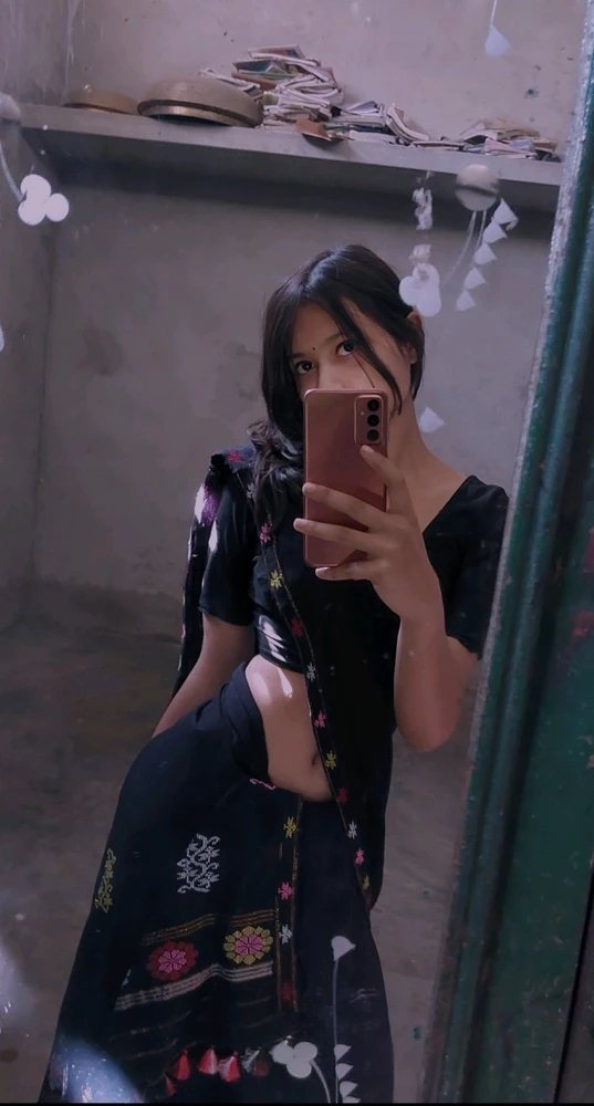 Gi-upload ni alimpee hazarika ang hulagway