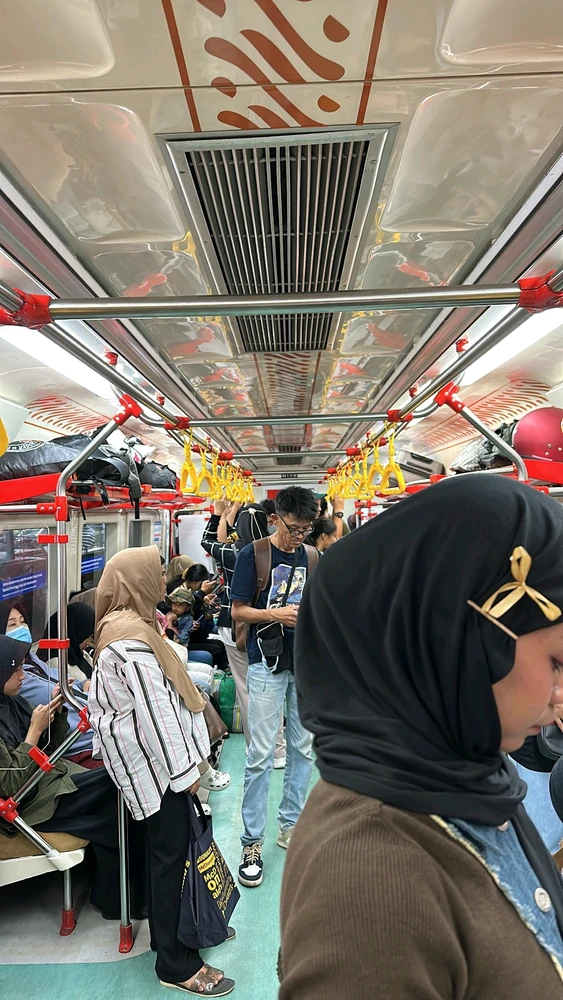 Gambar diunggah oleh yaya