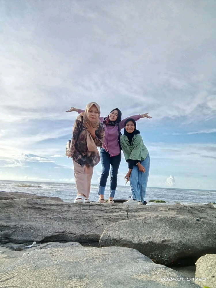 Gambar diunggah oleh De ima