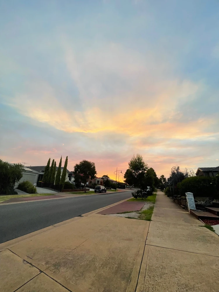 I-upload ni Ember ang larawan