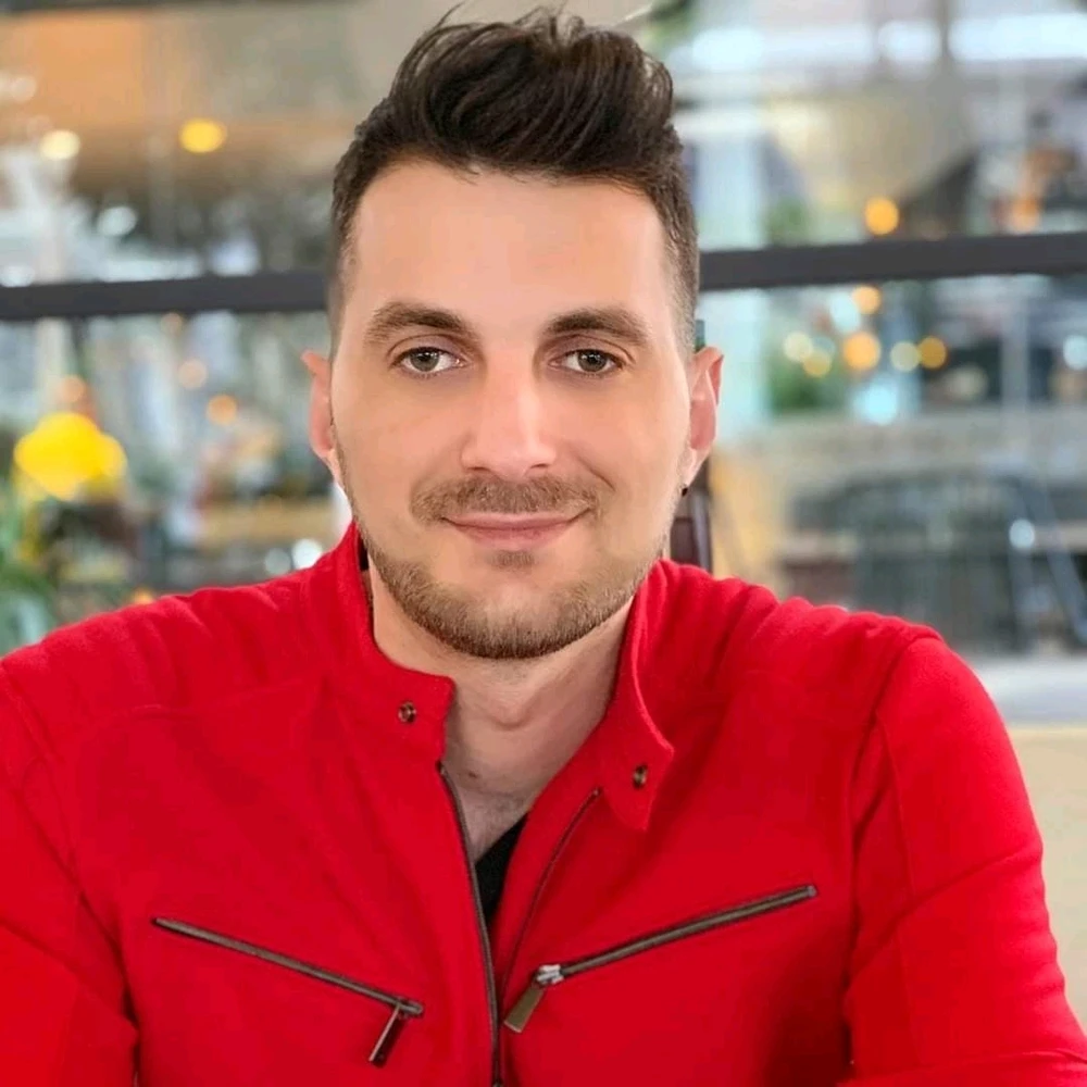 Imagine încărcată de Gwq