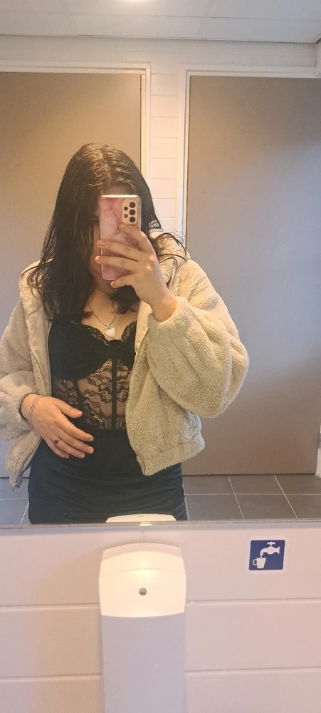 Image uploaded by Luna