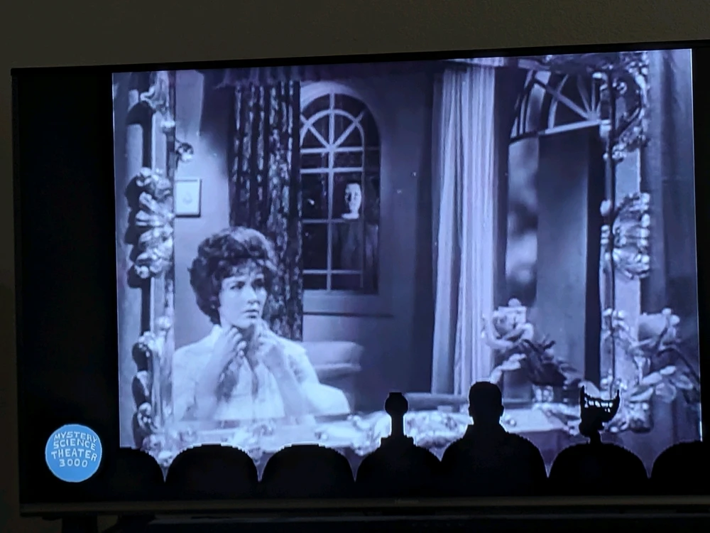 Gambar diunggah dening JV 🇵🇷🇦🇹