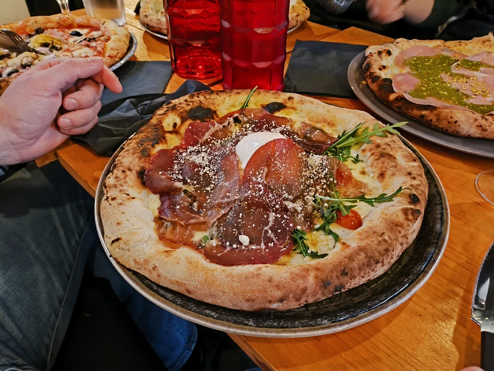 Découverte d'une excellente pizzeria Napolitaine