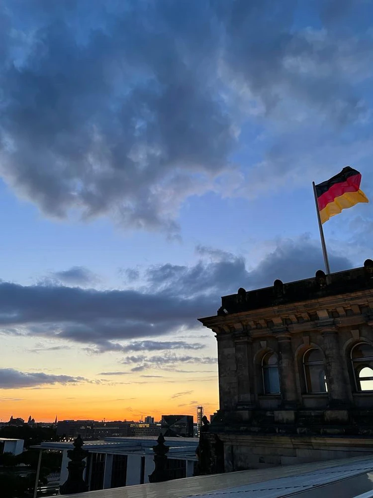 I have an unimaginable desire to return there