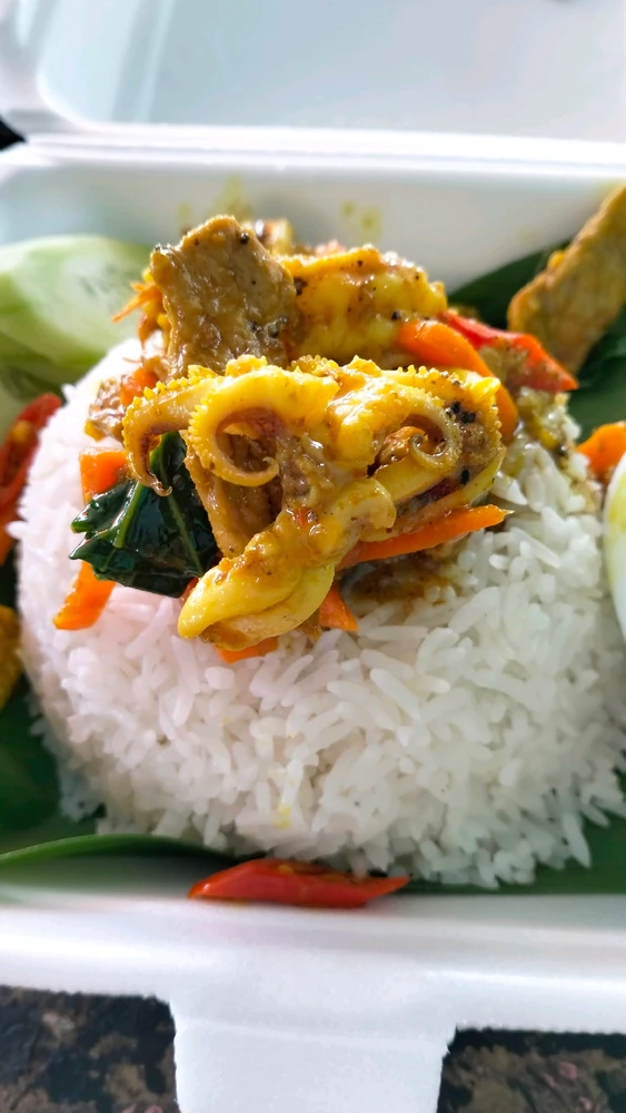 ☺️🌸Breakfast that I make myself Put in a box to eat at the shop 🌸🌷