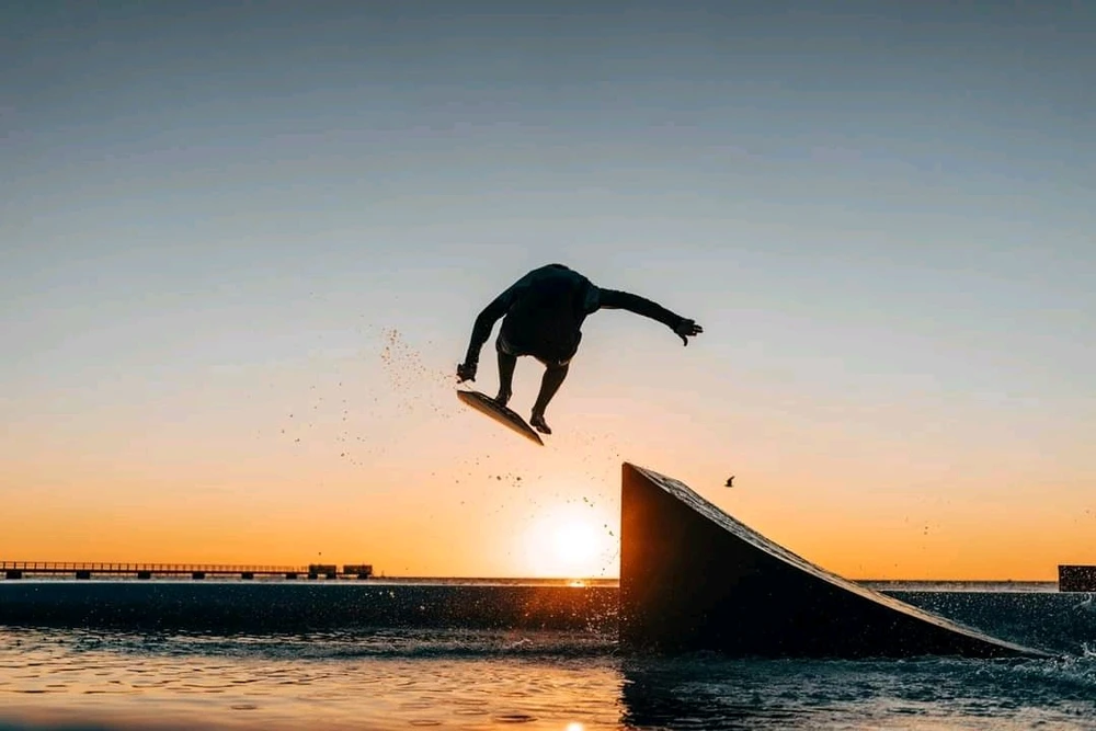 Skateboarding på vand
