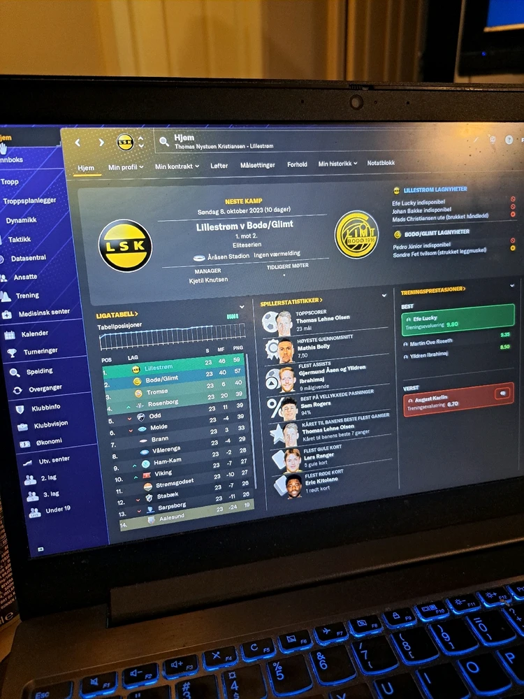 Saturday night 😎
#FootballManager