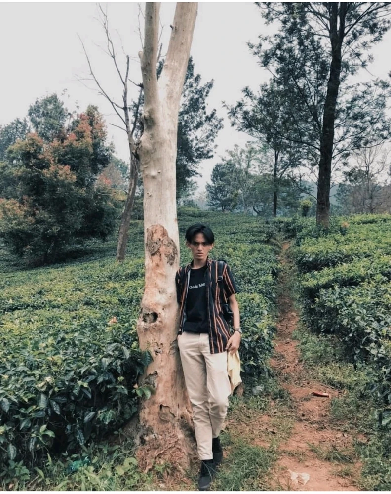 Gambar diunggah oleh Limbo