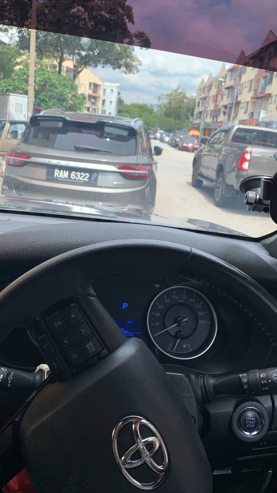 Gi-upload ni NAYAB KHAN ang hulagway
