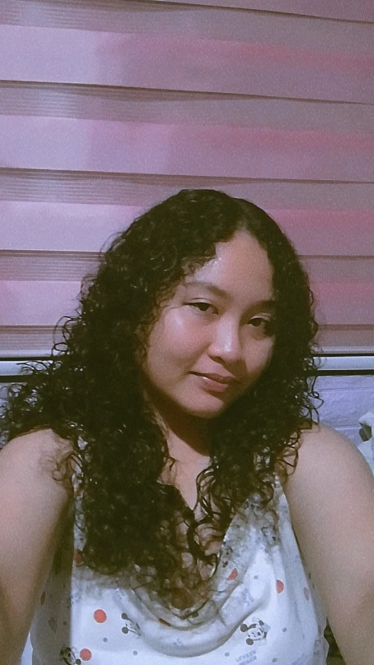 I-upload ni Angy ang larawan