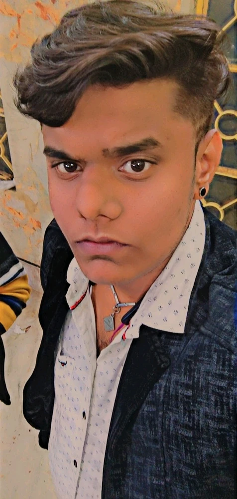 由Piyush bhargav上传的图片
