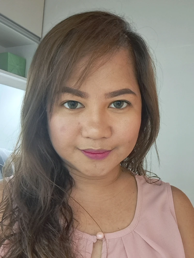 I-upload ni Eyy ang larawan