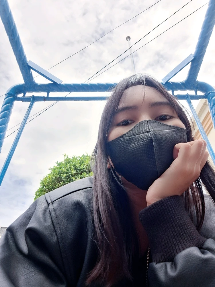 I-upload ni JESS ang larawan