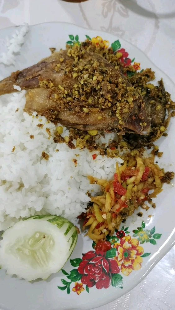 Image uploaded by Dian Hahaha