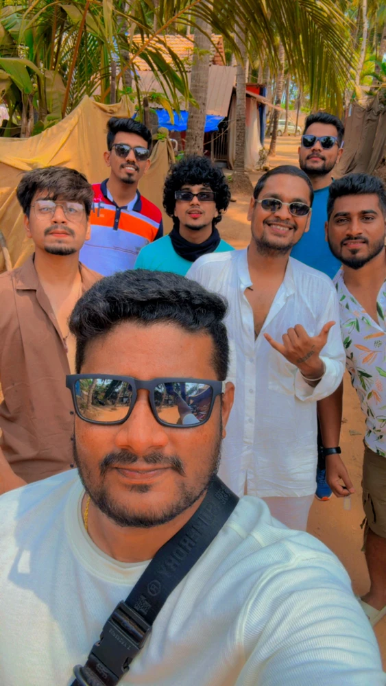 I-upload ni Kaustubh ang larawan