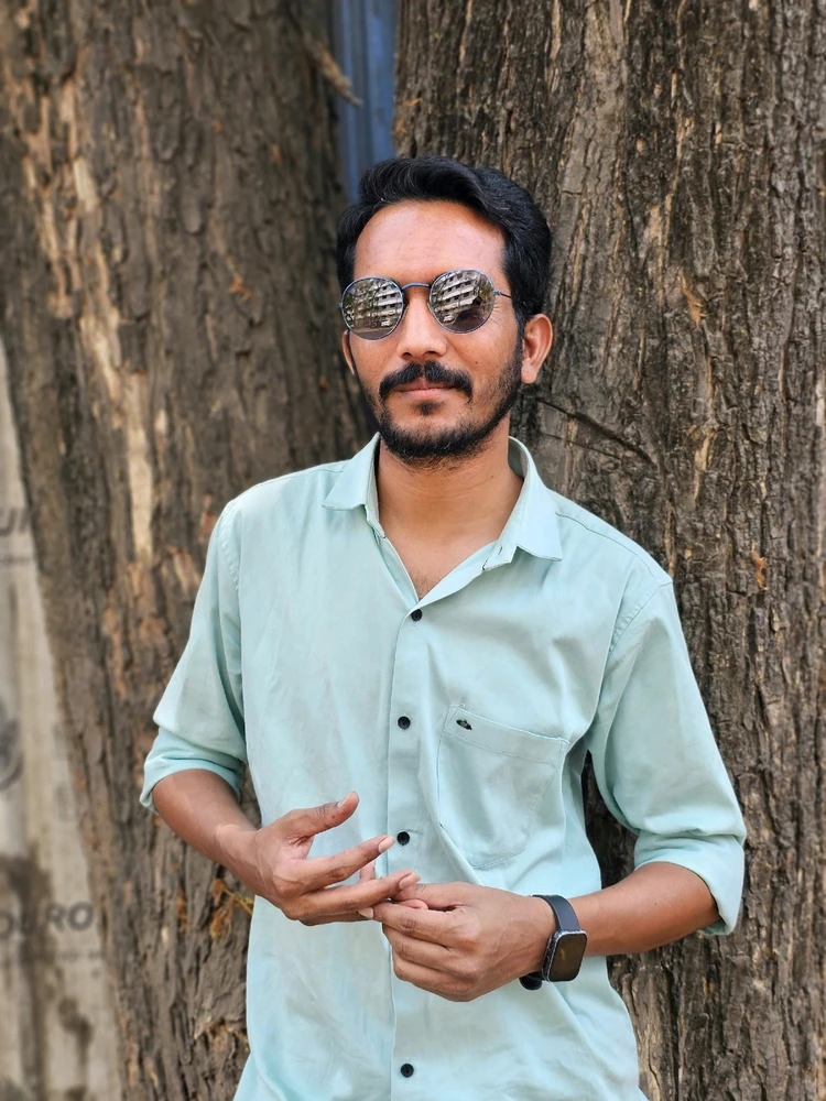 Socha nahi tha ke ek din safar me suffer karna padega 