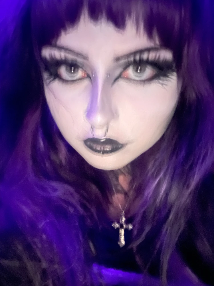 Goth makeup face