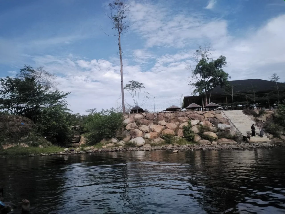 Gambar diunggah oleh Naa ✨