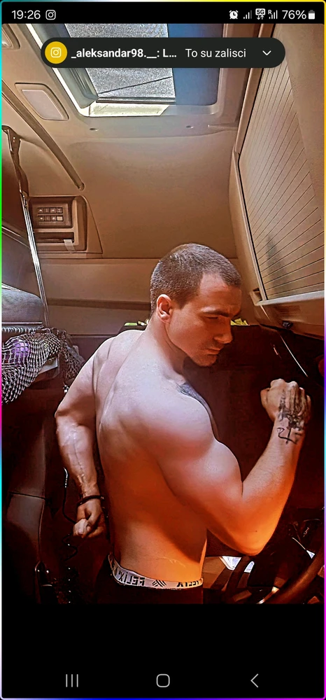 Sliku je postavio/la Aleksandar